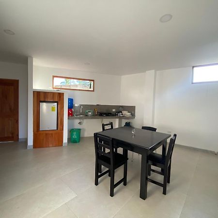 Penguin House Ξενοδοχείο Puerto Villamil Εξωτερικό φωτογραφία